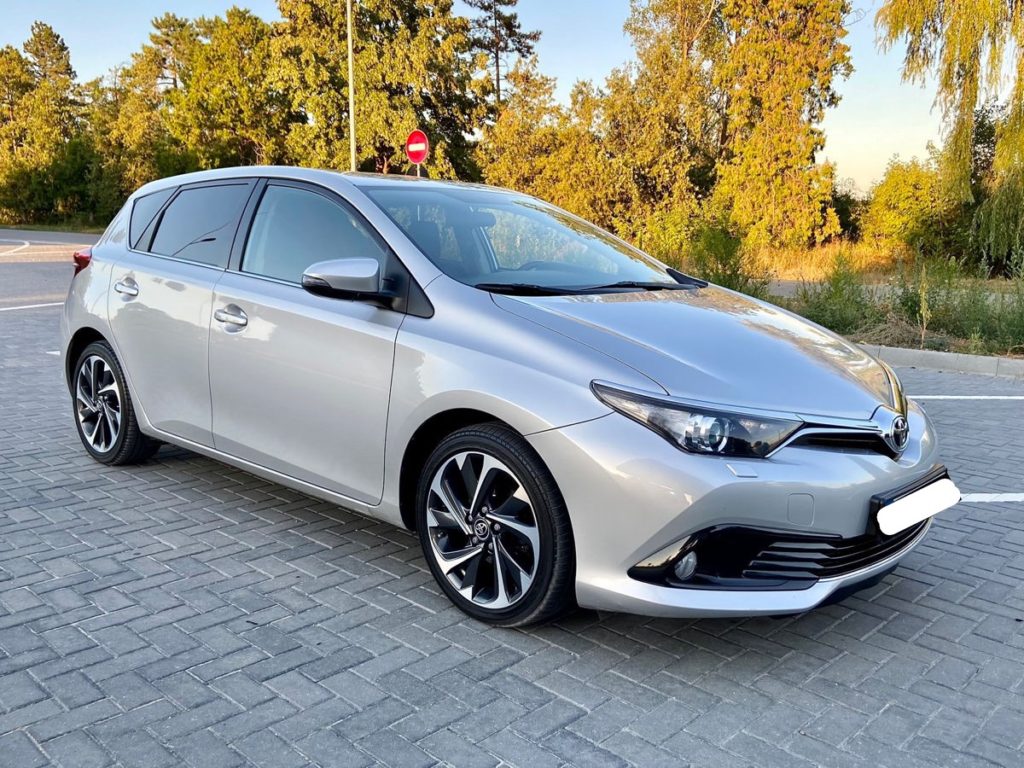 Toyota Auris 2019 1.4 Diesel - Cars rental Chisinau, Aeroport, Moldova.